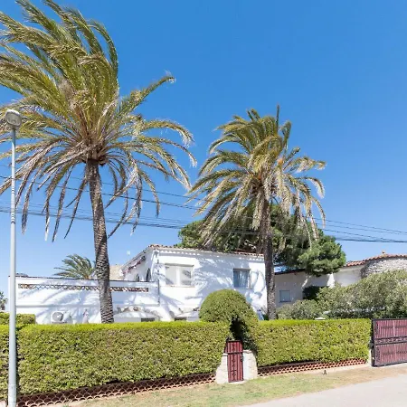 Melrose Place-3 By Interhome